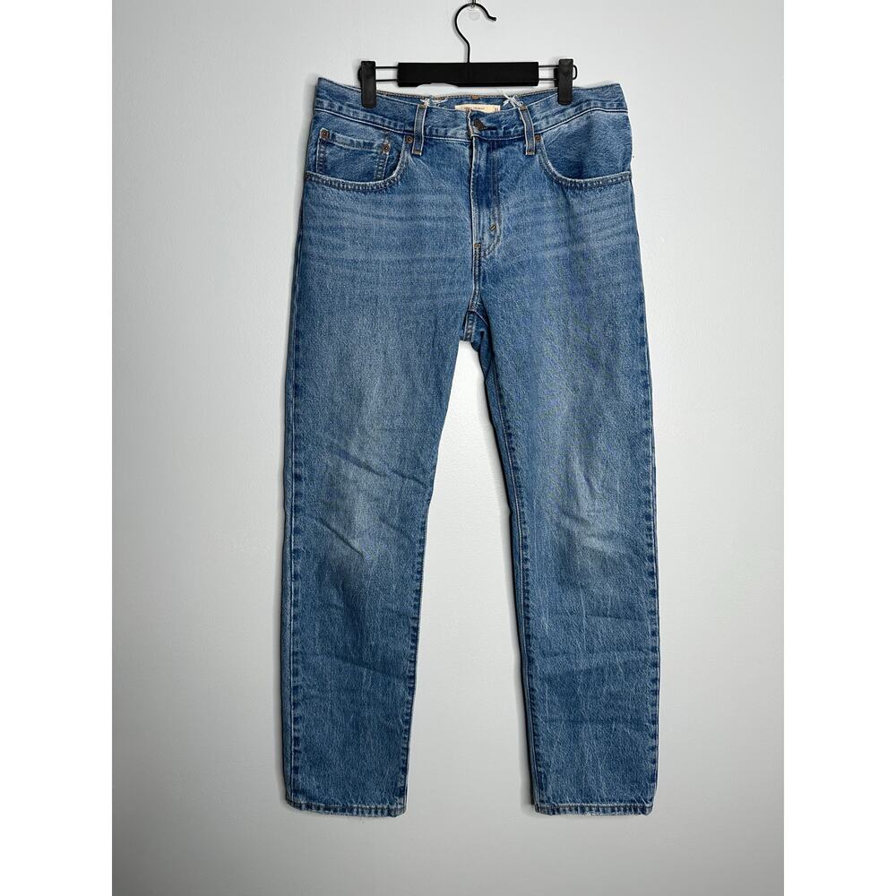 Levi's Middy Straight Women 31 Medium Wash‎ EUC Mid Rise Premium Denim Jeans